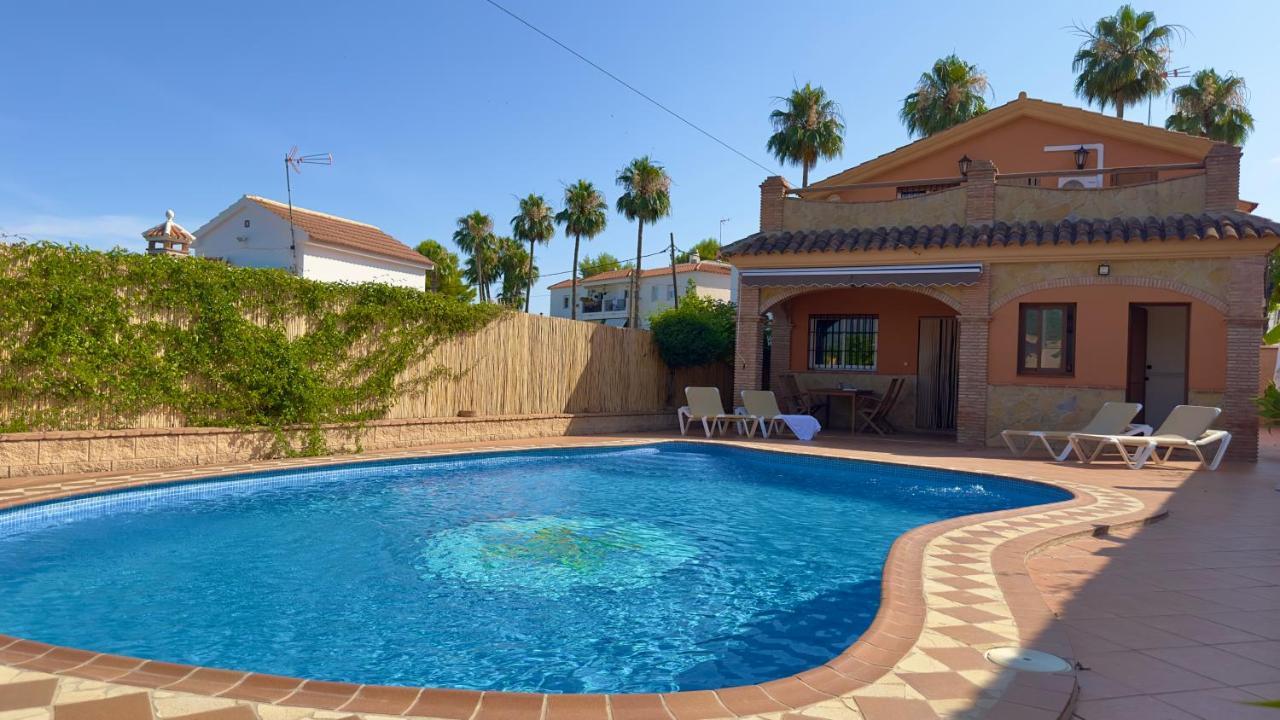 Chalet El Parral - Piscina Y Sala De Cine Málaga Kültér fotó